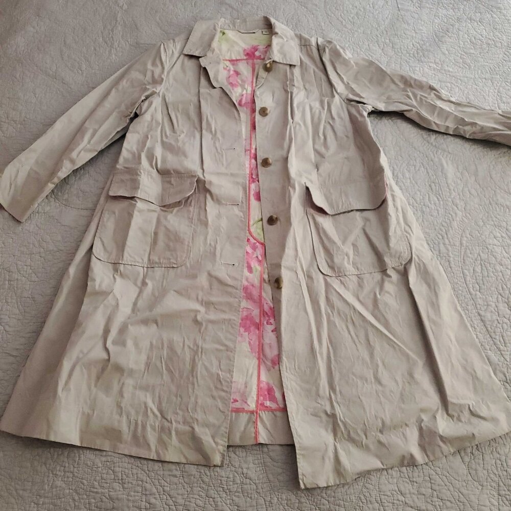 Cute Floral Lined Trench Coat with Pockets